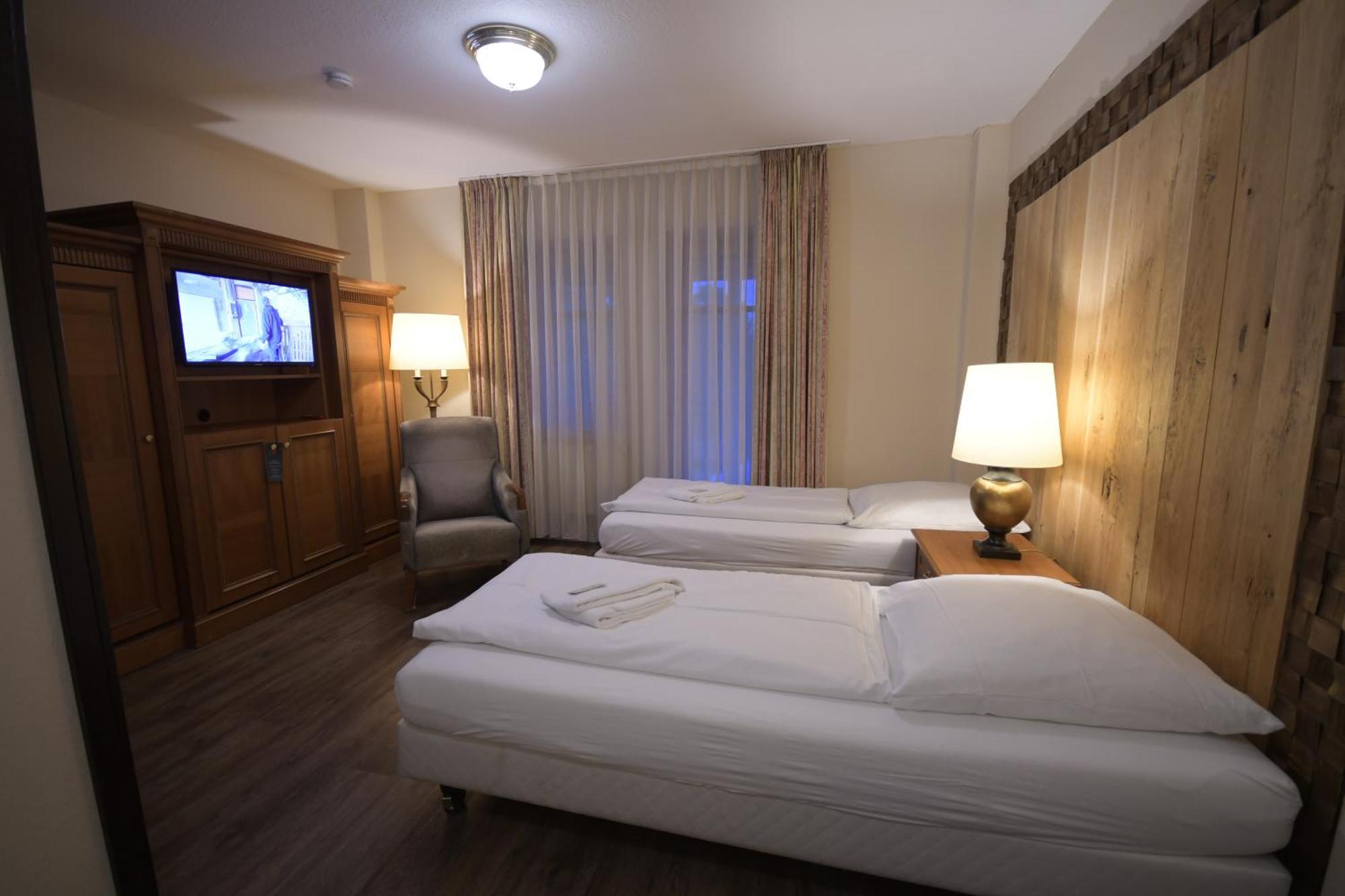 Guest house Gaestehaus Bavaria 3*